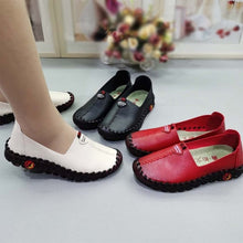 Carregar imagem no visualizador da galeria, Suzan Sapatilha Ortopédica
