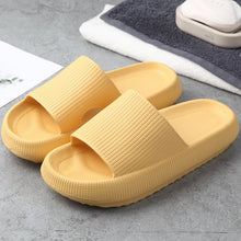 Carregar imagem no visualizador da galeria, Slipper Confort Plus - Caminhar nas nuvens
