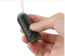 Carregar imagem no visualizador da galeria, Max Pé - Dê adeus aos calos e pés rachados
